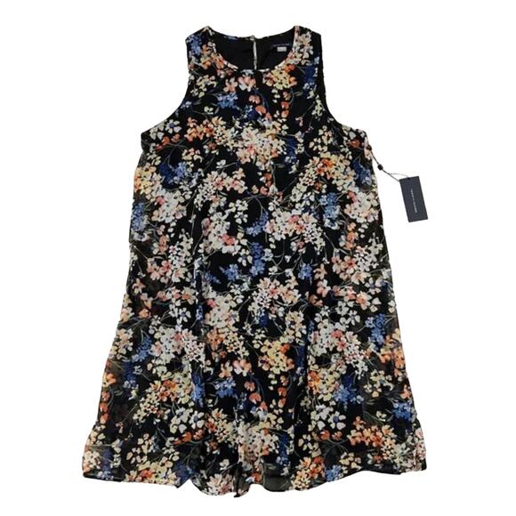 NWT Tommy Hilfiger Black Allover Floral Sleeveless Shift Dress - SIZE 10 - Picture 1 of 9